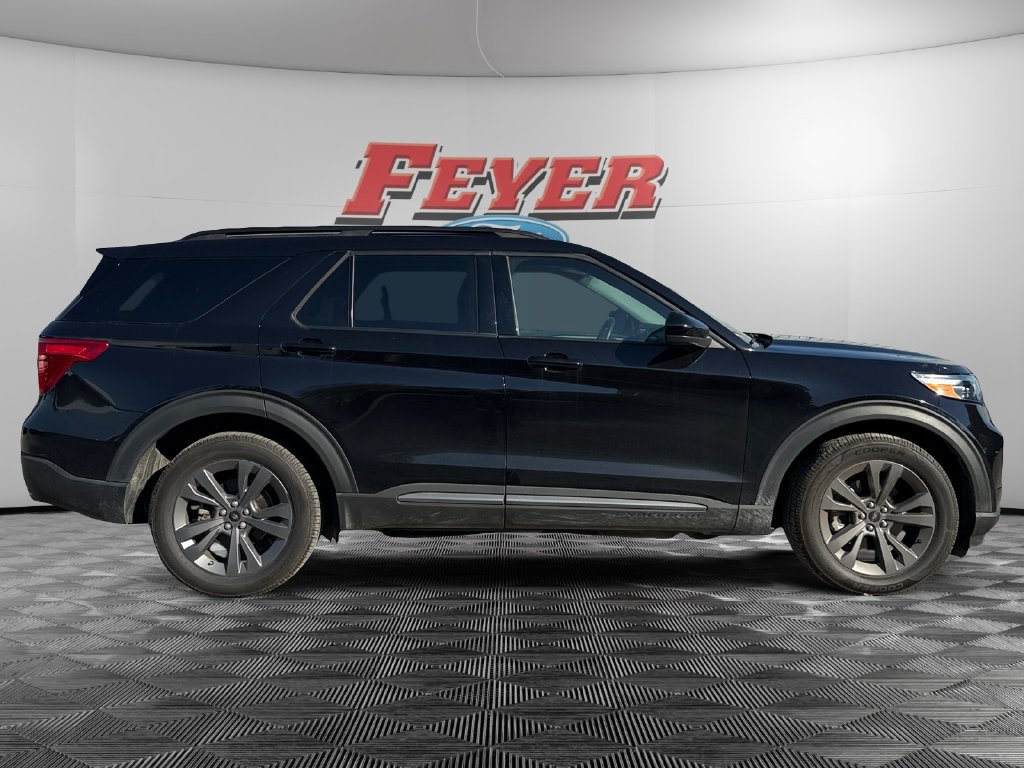 Certified 2023 Ford Explorer XLT w/ Equipment Group 202A RWD image 6