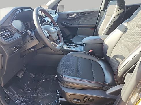 Certified 2025 Ford Escape ST-Line image 14