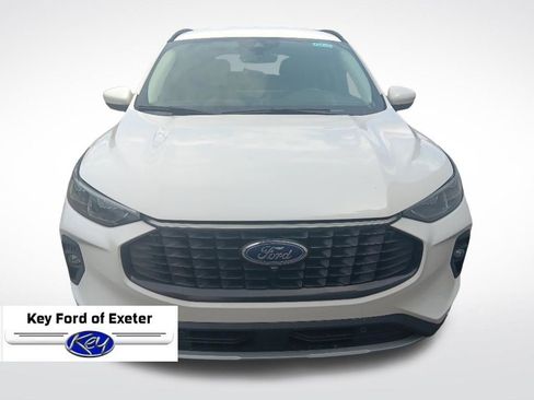Used 2024 Ford Escape Platinum AWD/4WD image 3