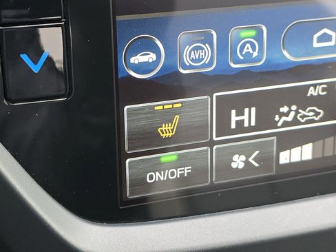 Certified 2025 Subaru Forester Premium image 10