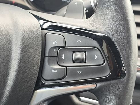 Used 2023 Buick Enclave Essence w/ LPO, Floor Liner Package FWD image 41