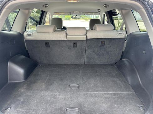 Used 2009 Hyundai Santa Fe GLS FWD image 18