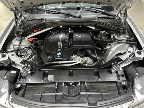 Used 2017 BMW X4 M40i w/ Technology Package image 7