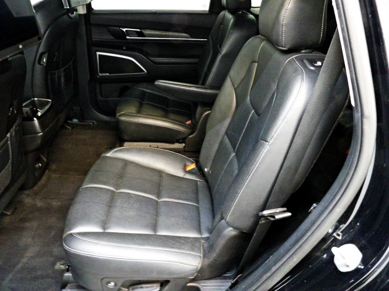 Used 2022 Kia Telluride EX w/ EX Premium Package AWD/4WD image 10