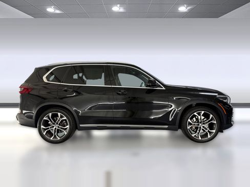 Used 2023 BMW X5 sDrive40i w/ Parking Assistance Package image 7