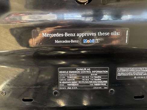 Used 2015 Mercedes-Benz S 550 4MATIC Sedan image 48