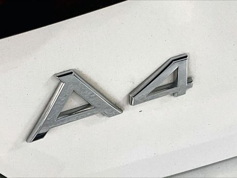 Used 2021 Audi A4 2.0T Premium w/ Convenience Package image 31