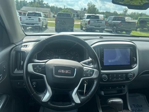 Used 2015 GMC Canyon SLE AWD/4WD image 34