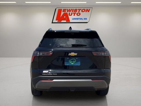 Certified 2025 Chevrolet Equinox LT w/ Convenience Package II AWD/4WD image 4