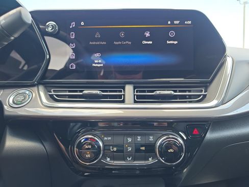 New 2026 Chevrolet Trax ACTIV w/ Driver Confidence Package FWD image 21