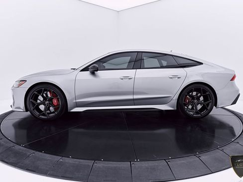 Used 2025 Audi RS 7 Performance AWD/4WD image 12