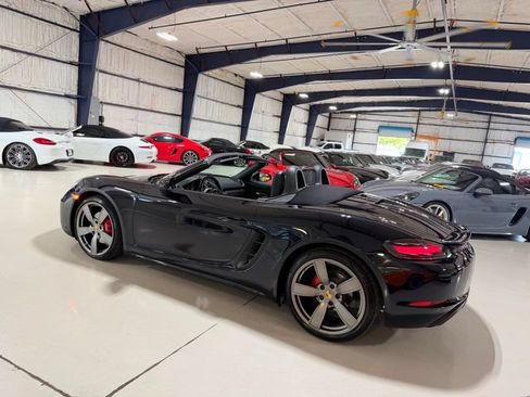 Used 2018 Porsche 718 Boxster S RWD image 97