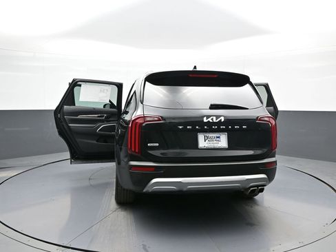 Certified 2022 Kia Telluride EX w/ EX Premium Package image 49
