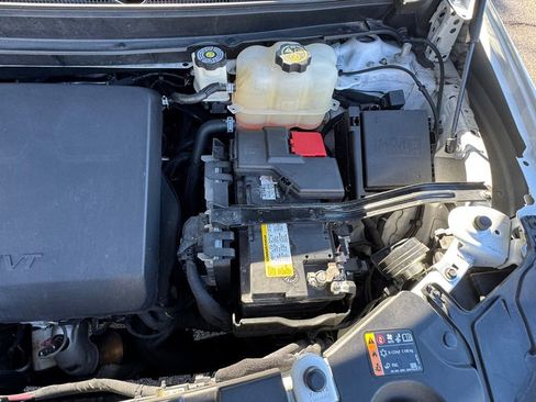 Used 2021 Chevrolet Traverse LS image 33