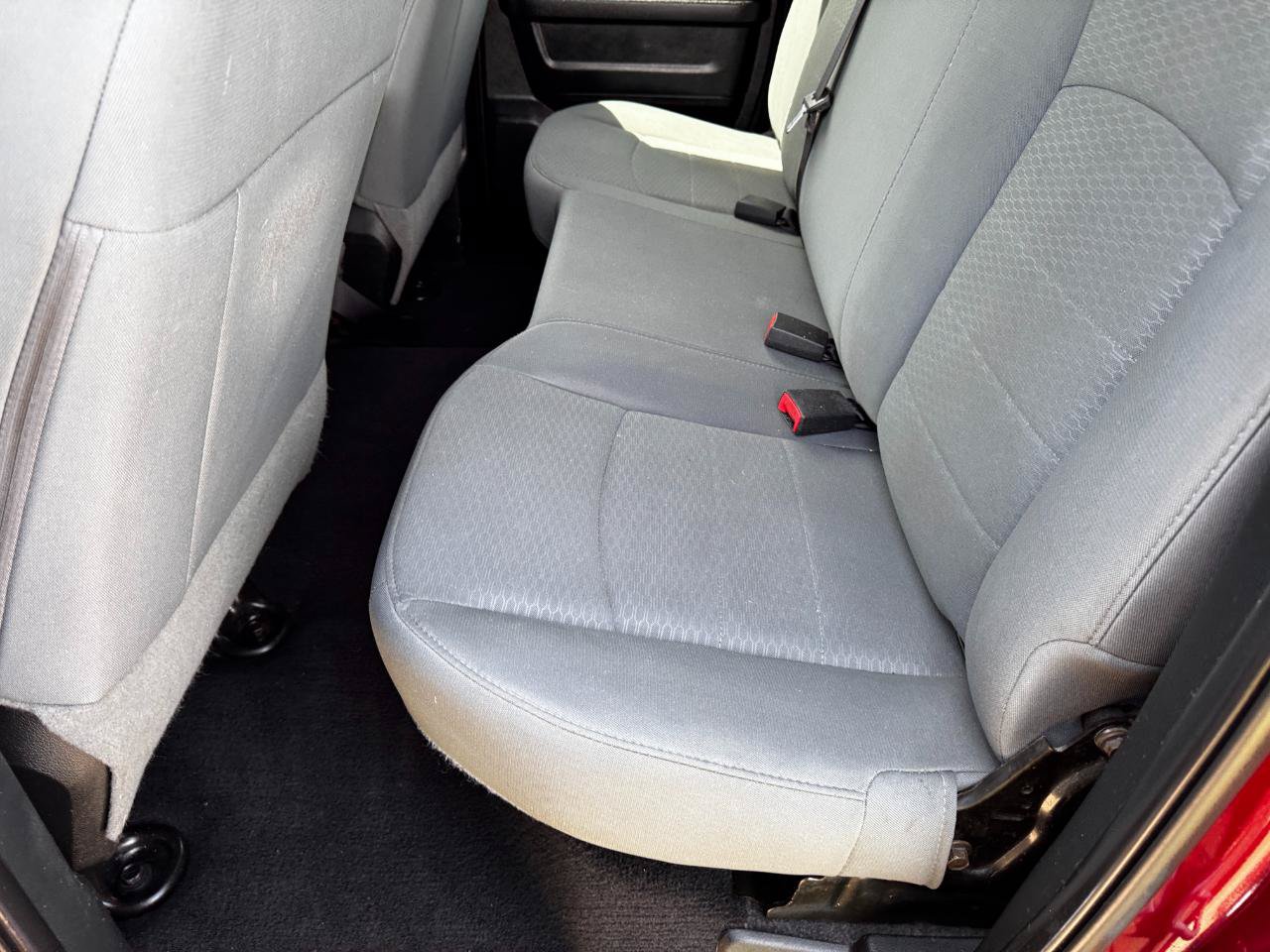 Used 2018 RAM 1500 Express w/ Express Value Package AWD/4WD image 20