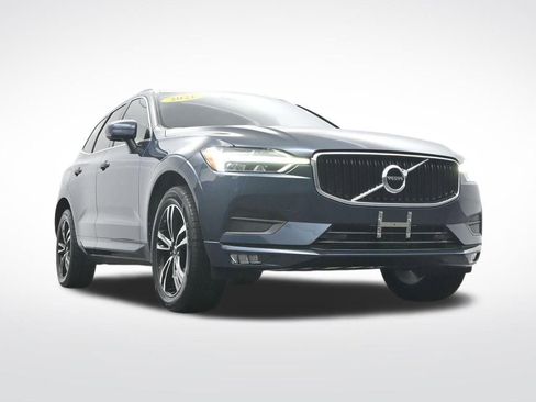 Used 2021 Volvo XC60 T5 Momentum w/ Protection Package Premier FWD image 34