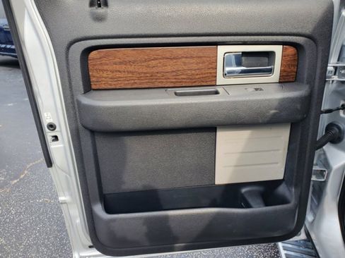 Used 2013 Ford F150 Lariat w/ Luxury Equipment Group image 31