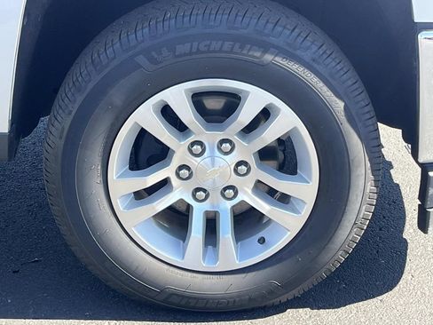 Certified 2019 Chevrolet Silverado 1500 LT w/ All Star Edition image 8