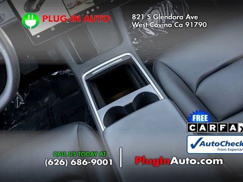 Used 2023 Tesla Model 3 Standard Range image 16