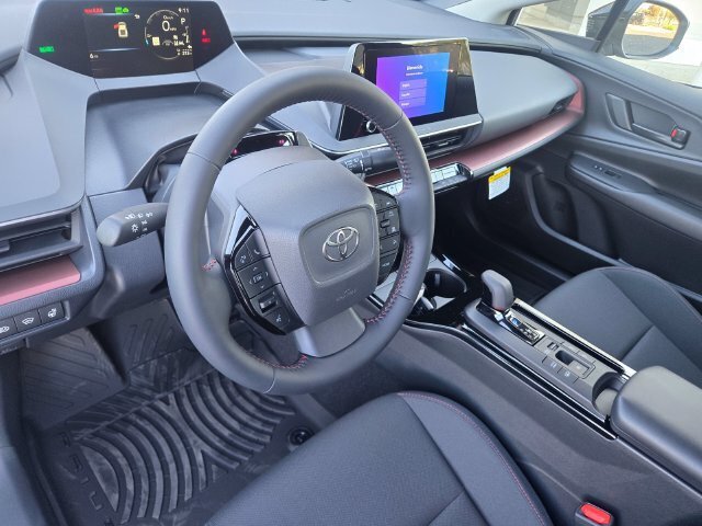 New 2027 Toyota Prius Plug-In Hybrid FWD image 7