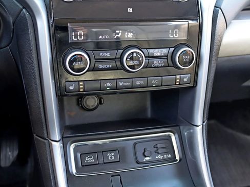 Used 2019 Subaru Ascent Limited AWD/4WD image 28