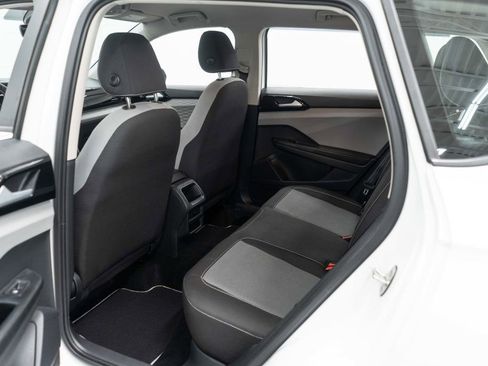 Used 2024 Volkswagen Taos S w/ Taos Adventure Package image 27