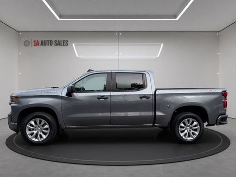 Used 2021 Chevrolet Silverado 1500 Custom w/ Safety Confidence Package AWD/4WD image 2