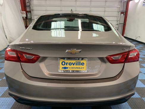 Used 2023 Chevrolet Malibu LT image 4