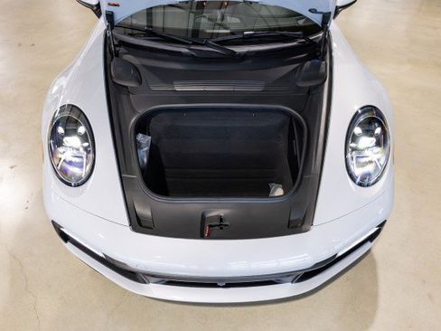 Used 2024 Porsche 911 Targa 4S w/ Premium Package image 10
