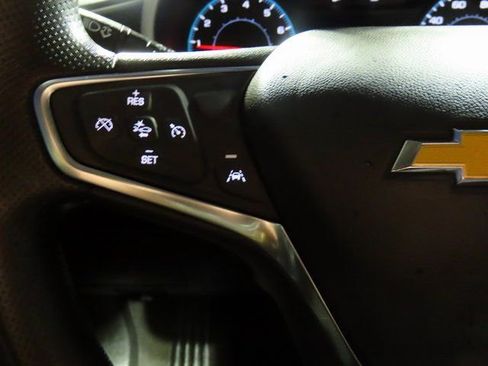 Used 2023 Chevrolet Malibu LT image 36