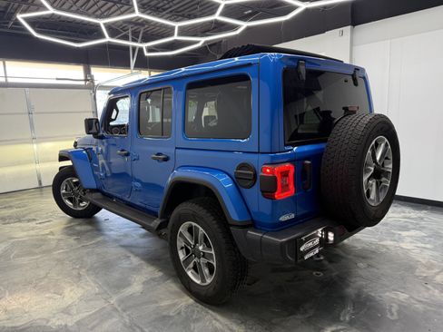 Used 2022 Jeep Wrangler Unlimited Sahara w/ Advanced Safety Group image 3