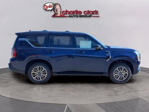 New 2026 Nissan Armada SL w/ Captain's Chari Seat Package image 6