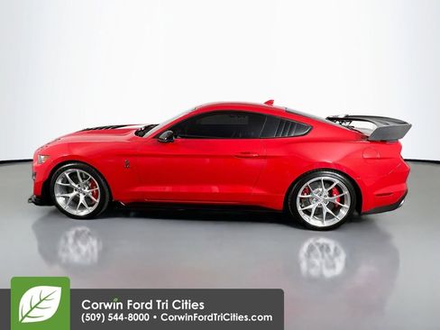 Used 2021 Ford Mustang Shelby GT500 w/ Technology Package RWD image 7