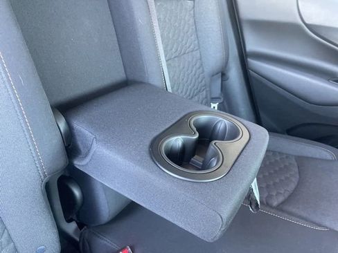 Used 2019 Chevrolet Equinox LT FWD image 52
