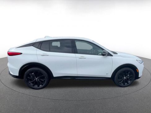 Used 2025 Buick Envista Sport Touring image 16