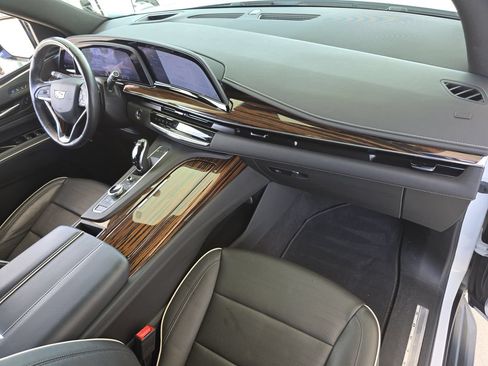 Used 2023 Cadillac Escalade Premium Luxury w/ LPO, Floor Liner Package AWD/4WD image 27
