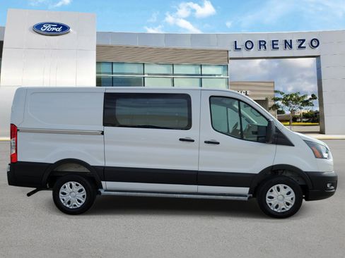 Used 2025 Ford Transit 250 Low Roof w/ Exterior Upgrade Package RWD image 4