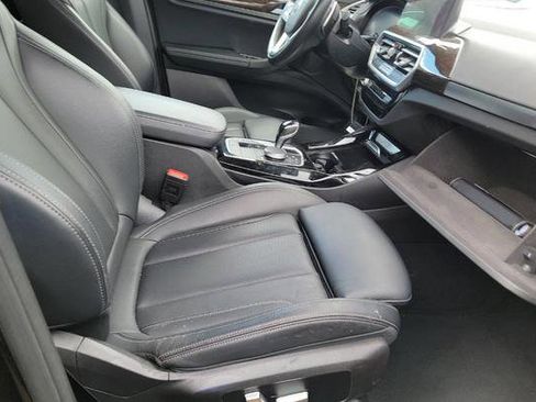 Used 2022 BMW X3 xDrive30i AWD/4WD image 5