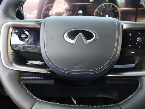 Certified 2026 INFINITI QX80 4WD image 28