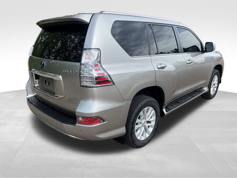 Used 2021 Lexus GX 460 Premium w/ Premium Package AWD/4WD image 4