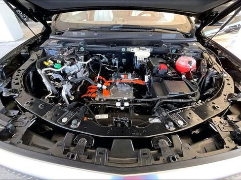 New 2026 Cadillac Optiq Luxury 1 image 12