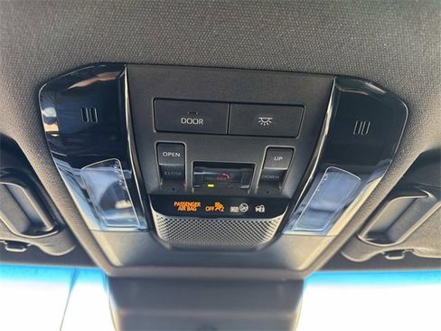 Used 2024 Toyota Land Cruiser image 23