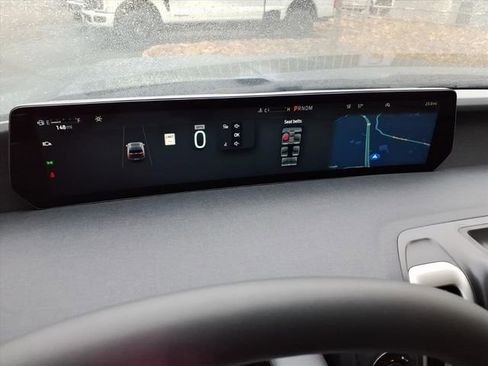 New 2025 Ford Expedition Active image 21