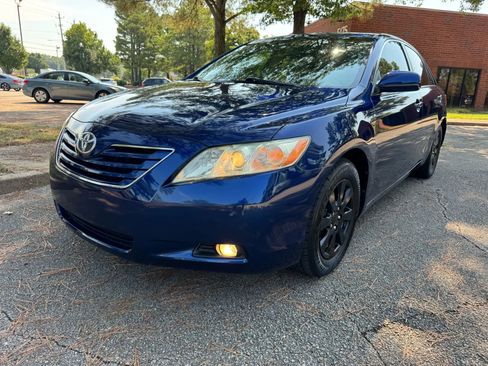 Used 2007 Toyota Camry XLE image 4