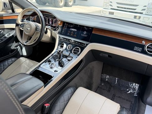 Used 2020 Bentley Continental GT w/ First Edition Specification AWD/4WD image 12