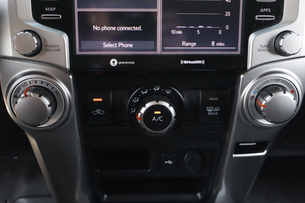 Used 2021 Toyota 4Runner SR5 AWD/4WD image 34