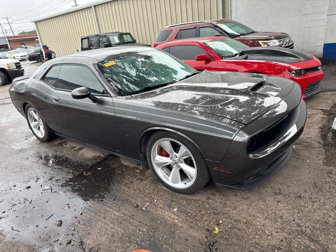 Used 2015 Dodge Challenger R/T Plus RWD image 2