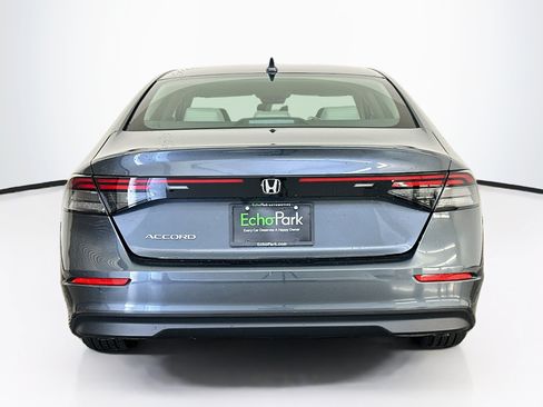 Used 2023 Honda Accord EX image 7
