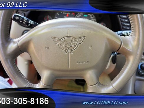 Used 2003 Chevrolet Corvette Coupe w/ Preferred Equipment Group RWD image 22