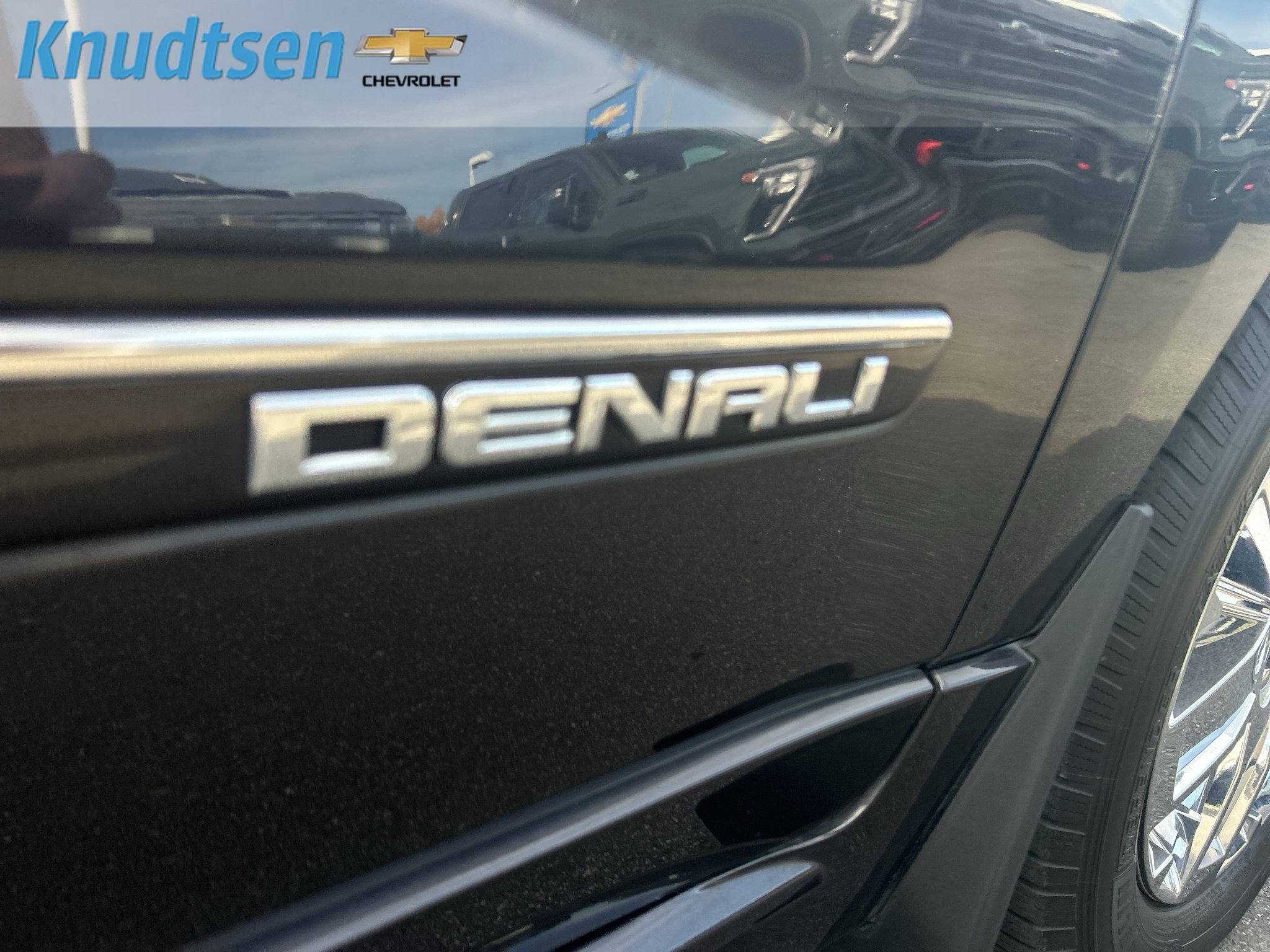 Used 2016 GMC Acadia Denali AWD/4WD image 7